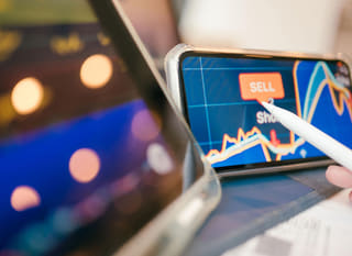 Händler für mehrere Märkte untersucht Optionen für Bitcoin, Ethereum und Forex